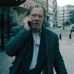 Король Карл III произвел Гэри Олдмана в рыцари